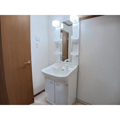 シャレットⅠ 203【管理NO：1-011556901-02030】 ★家具家電は申し込み後に搬入します★の物件写真6