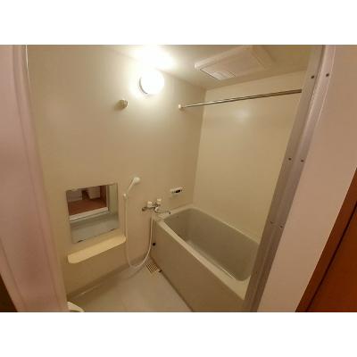 フル・ムーン 101【管理NO：1-011425701-01010】 ★家具家電は申し込み後に搬入します★の物件写真4