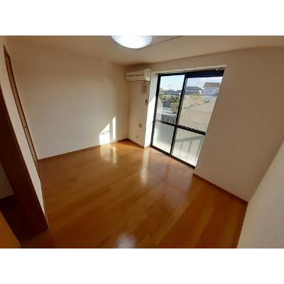 ハッピネス壱番館 203【管理NO：1-005930901-02030】 ★家具家電は申し込み後に搬入します★の物件写真2