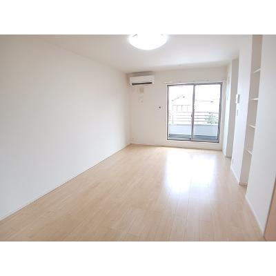 サンリット　Ⅲ 202【管理NO：1-024125001-02020】 ★家具家電は申し込み後に搬入します★の物件写真2