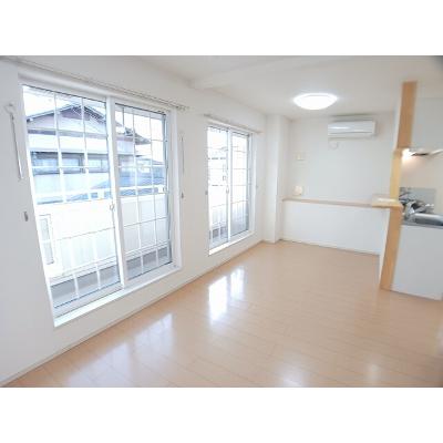 ビクトワール 201【管理NO：1-020808801-02010】 ★家具家電は申し込み後に搬入します★の物件写真2