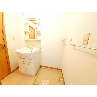 ラパヌイＢ 202【管理NO：1-012522902-02020】 ★家具家電は申し込み後に搬入しますの物件写真6