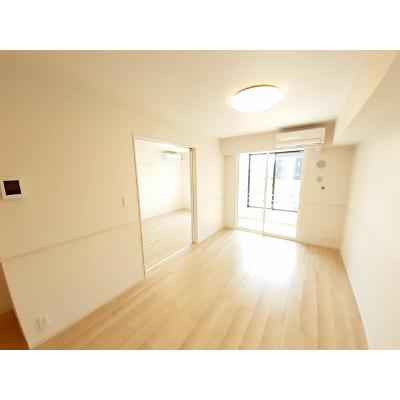 ツインスフィア　Ⅰ 103【管理NO：1-025680601-01030】 ★家具家電は申し込み後に搬入します★の物件写真2