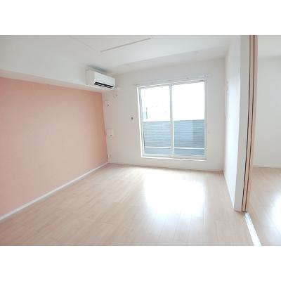 リバーサイドグレイス　Ⅰ 203【管理NO：1-023511101-02030】 ★家具家電は申し込み後に搬入します 2026年07月上旬入居可能の物件写真2