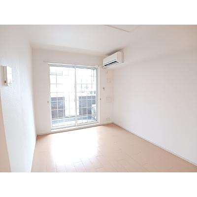 ヴィラ・ボーテⅡ 103【管理NO：1-018154602-01030】 ★家具家電は申し込み後に搬入しますの物件写真2