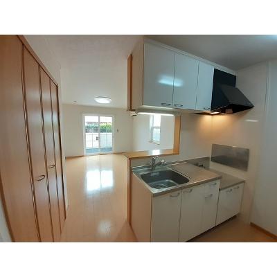 シティヒルズＢ 103【管理NO：1-015372402-01030】 ★家具家電は申し込み後に搬入しますの物件写真3