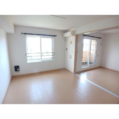 フローリア漣３号館 202【管理NO：1-014818303-02020】 ★家具家電は申し込み後に搬入します★の物件写真2