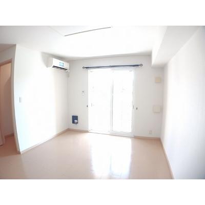 フローリア漣２号館 102【管理NO：1-014818302-01020】 ★家具家電は申し込み後に搬入します★の物件写真2