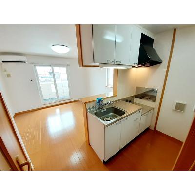 エクセルガーデンＢ 202【管理NO：1-014155102-02020】 ★家具家電は申し込み後に搬入します★の物件写真3