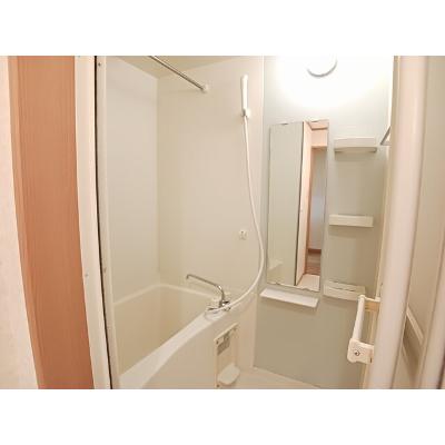 薫風館 202【管理NO：1-013239201-02020】 ★家具家電は申し込み後に搬入しますの物件写真4