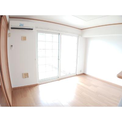 リジェール・８ 102【管理NO：1-012438903-01020】 ★家具家電は申し込み後に搬入しますの物件写真2