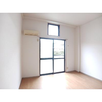 ア－バン田代２ 102【管理NO：1-007698901-01020】 ★家具家電は申し込み後に搬入しますの物件写真2