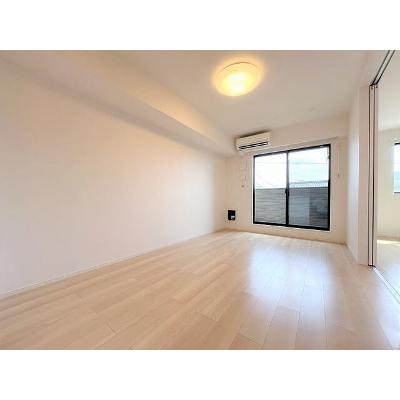 ヒカルサ唐津鬼塚Ⅰ 202【管理NO：1-027927001-02020】 ★家具家電は申し込み後に搬入します★の物件写真2