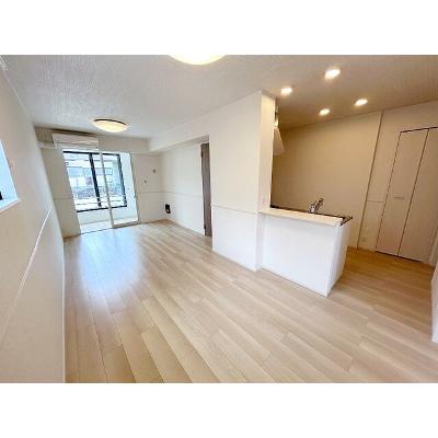 メルベージュ伊万里　Ⅱ 104【管理NO：1-027464302-01040】 ★家具家電は申し込み後に搬入しますの物件写真2
