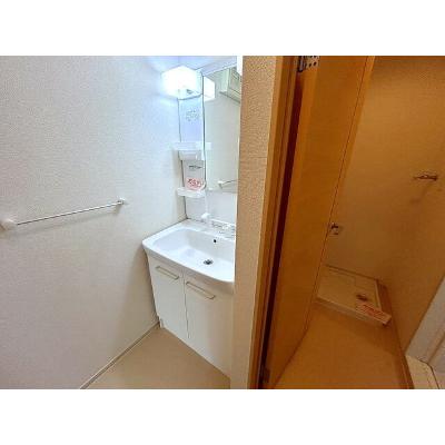 プリムラ 201【管理NO：1-019221202-02010】 ★家具家電は申し込み後に搬入しますの物件写真6