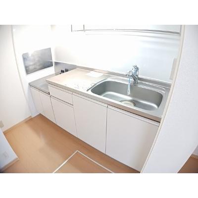 セゾン 101【管理NO：1-016238901-01010】 ★家具家電は申し込み後に搬入します 2026年10月中旬入居可能の物件写真3