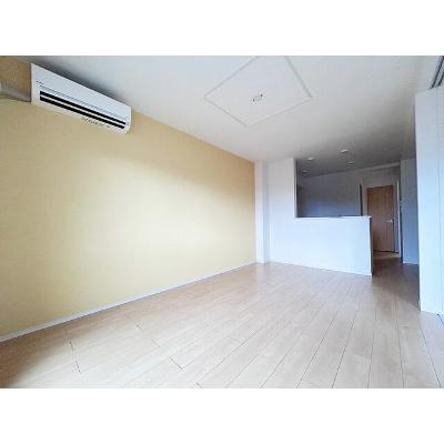百乃喜 203【管理NO：1-023607101-02030】 ★家具家電は申し込み後に搬入しますの物件写真2
