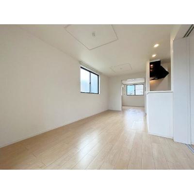 ＣＡＳＡ　３ 201【管理NO：1-022823601-02010】 ★家具家電は申し込み後に搬入しますの物件写真2