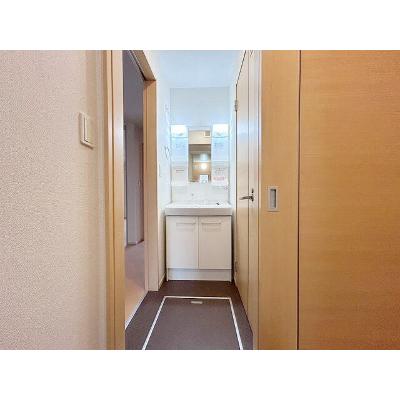 クヴェレ　Ⅱ 103【管理NO：1-020631102-01030】 ★家具家電は申し込み後に搬入しますの物件写真6