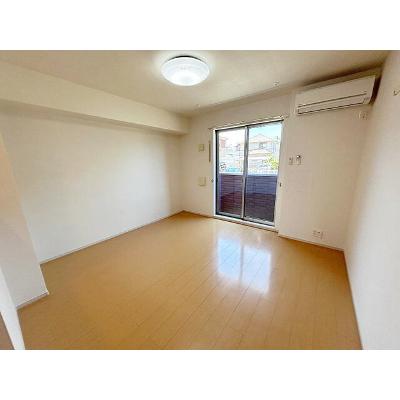 マーベラスⅢ 102【管理NO：1-018865803-01020】 ★家具家電は申し込み後に搬入します★の物件写真2