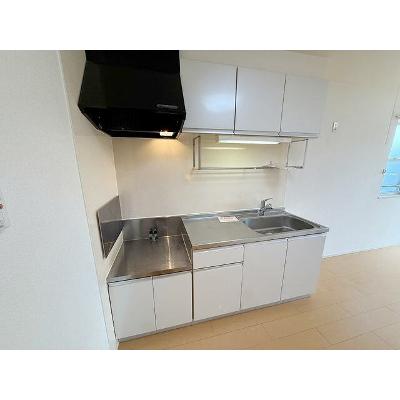 コースト　フロー 201【管理NO：1-017327601-02010】 ★家具家電は申し込み後に搬入します★の物件写真3