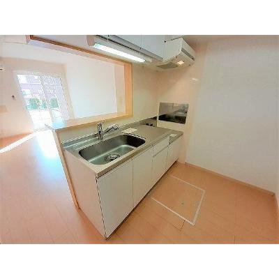 パイン　スクエア　ノース　Ａ 103【管理NO：1-015646003-01030】 ★家具家電は申し込み後に搬入します★の物件写真3