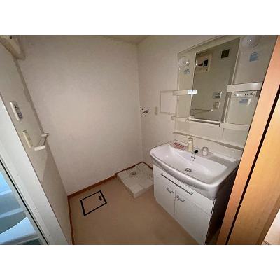 フローラ　ストラッセ 201【管理NO：1-015023001-02010】 ★家具家電は申し込み後に搬入しますの物件写真6