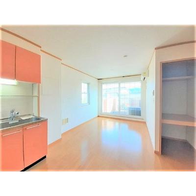 アーバンヒルズ立花 201【管理NO：1-012050301-02010】 ★家具家電は申し込み後に搬入します★の物件写真2