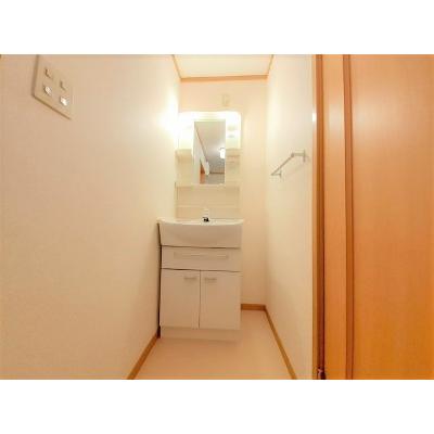 アーバンヒルズ立花 201【管理NO：1-012050301-02010】 ★家具家電は申し込み後に搬入します★の物件写真6