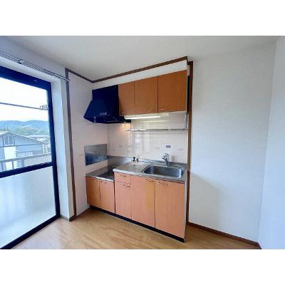 ヴィラ・エスペランス 201【管理NO：1-010377601-02010】 ★家具家電は申し込み後に搬入します★の物件写真3
