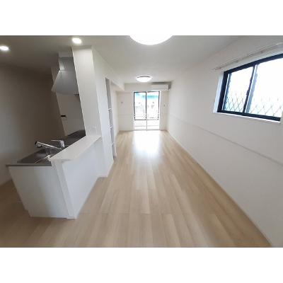アインツ　ブラック 101【管理NO：1-026731702-01010】 ★家具家電は申し込み後に搬入しますの物件写真2