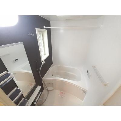 グランドソレイユ戸石 203【管理NO：1-022076101-02030】 ★家具家電は申し込み後に搬入しますの物件写真4