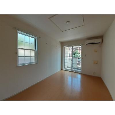 ミドル　Ｋ・Ｓ－Ⅱ 102【管理NO：1-020194902-01020】 ★家具家電は申し込み後に搬入します★の物件写真2