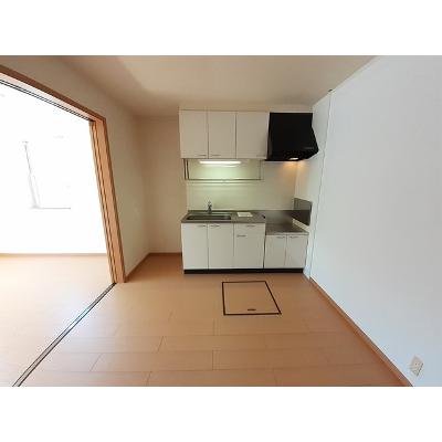 デフィ 101【管理NO：1-014647001-01010】 ★家具家電は申し込み後に搬入しますの物件写真3