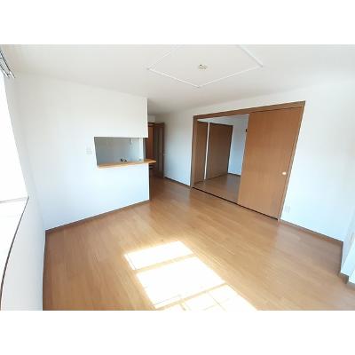 プレシャス 204【管理NO：1-010635701-02040】 ★家具家電は申し込み後に搬入しますの物件写真2