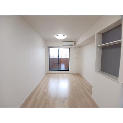 リベーラレシデンシア 204【管理NO：1-028492301-02040】 ★家具家電は申し込み後に搬入しますの物件写真2