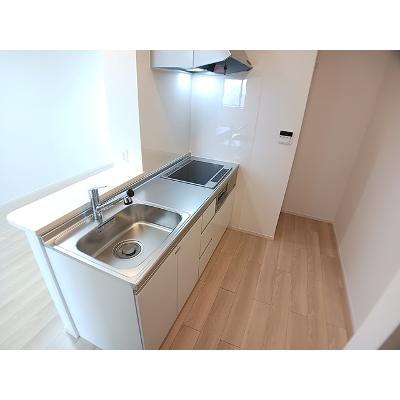 リベーラレシデンシア 203【管理NO：1-028492301-02030】 ★家具家電は申し込み後に搬入しますの物件写真3