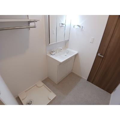 リベーラレシデンシア 202【管理NO：1-028492301-02020】 ★家具家電は申し込み後に搬入しますの物件写真6