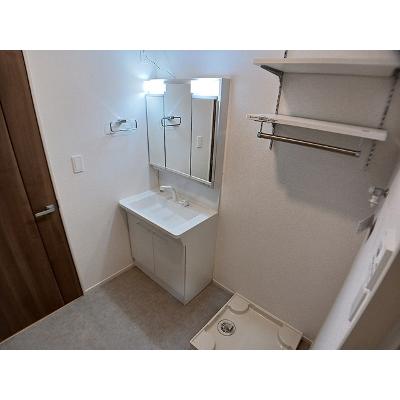 リベーラレシデンシア 104【管理NO：1-028492301-01040】 ★家具家電は申し込み後に搬入しますの物件写真6