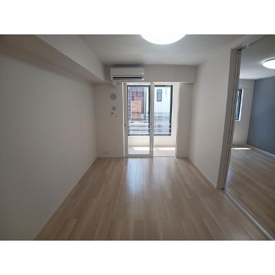 ルーメ 102【管理NO：1-028107001-01020】 ★家具家電は申し込み後に搬入します★の物件写真2