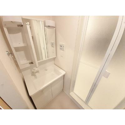 マーレ・インテルノⅤ 104【管理NO：1-024859104-01040】 ★家具家電は申し込み後に搬入します★の物件写真6