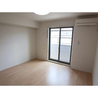 ハルカス三城 102【管理NO：1-022328401-01020】 ★家具家電は申し込み後に搬入しますの物件写真2