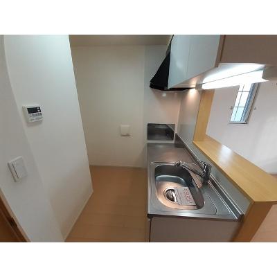 サニーハイツ 201【管理NO：1-020272601-02010】 ★家具家電は申し込み後に搬入します★の物件写真3