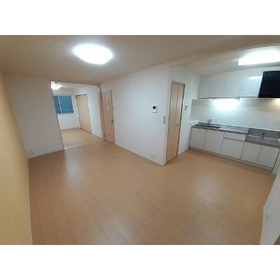 ヴィラージュ　ドウ　ソレイユⅠ 202【管理NO：1-019218901-02020】 ★家具家電は申し込み後に搬入しますの物件写真2