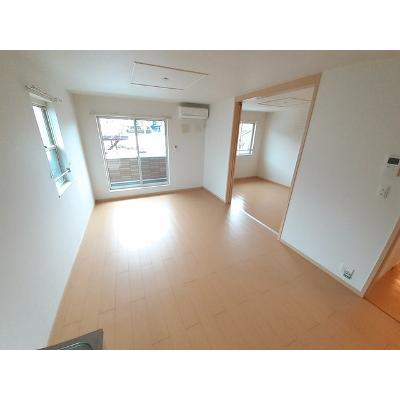 サニー・ベル 201【管理NO：1-017014501-02010】 ★家具家電は申し込み後に搬入しますの物件写真2