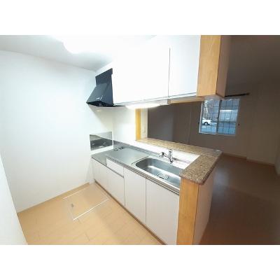 クローバー三城Ａ 102【管理NO：1-016737001-01020】 ★家具家電は申し込み後に搬入します★の物件写真3