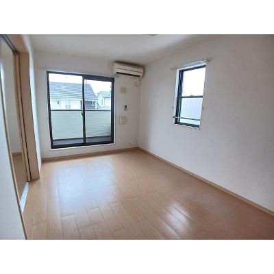 ジェントリーⅠ 202【管理NO：1-016263701-02020】 ★家具家電は申し込み後に搬入します★の物件写真2