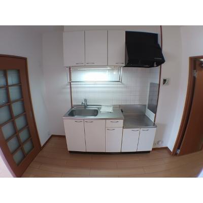 ステートリーマンション鷲崎 405【管理NO：1-013267001-04050】 ★家具家電は申し込み後に搬入します★の物件写真3