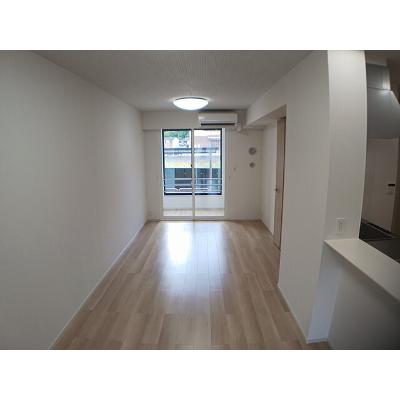 グレイス 103【管理NO：1-028234801-01030】 ★家具家電は申し込み後に搬入しますの物件写真2