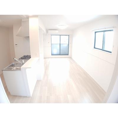 ユイマールⅠ 201【管理NO：1-027765801-02010】 ★家具家電は申し込み後に搬入します 2026年08月中旬入居可能の物件写真2